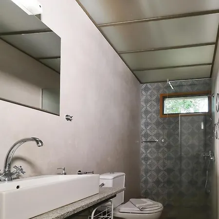 Just Barrett Bed & Breakfast
